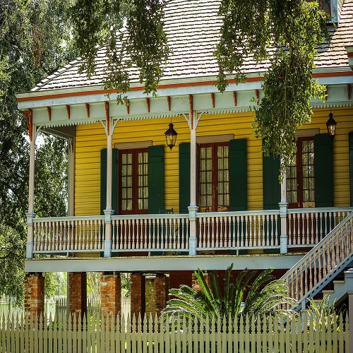 plantation house in New Orleans 